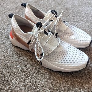 Sorel Women's Lace up Kinetic Impact Sneaker